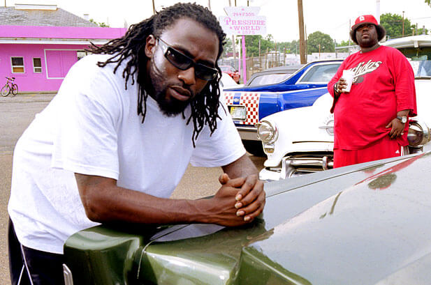 MJG (left) and Eightball (right) in the parking lot of Pressure World Carwash in Memphis in 2004.
